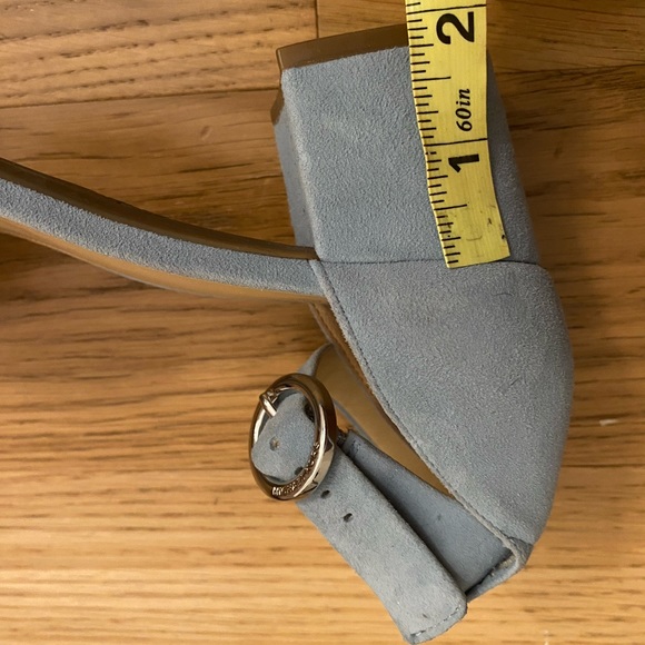 Suede block heel. Worn once. Make me an offer 😊 - Picture 5 of 5